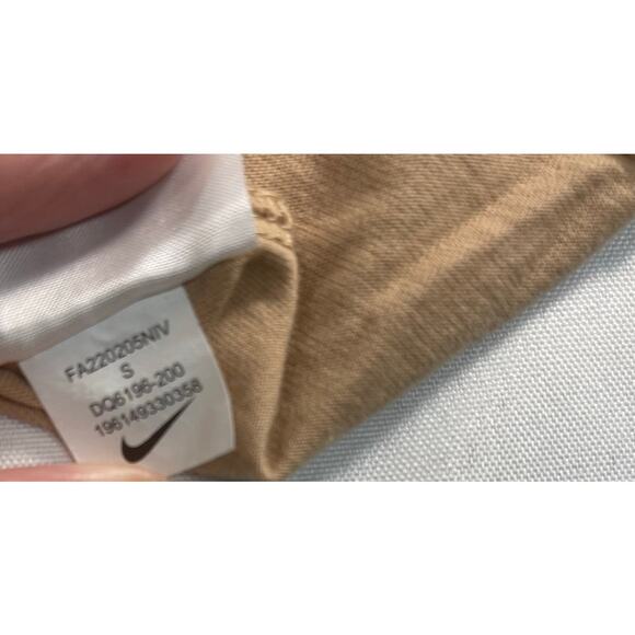 Womans Nike Cropped short sleeve mock neck t shirt size small-Pre owned - Picture 4 of 7